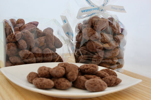 Chocolate-Coated Almonds